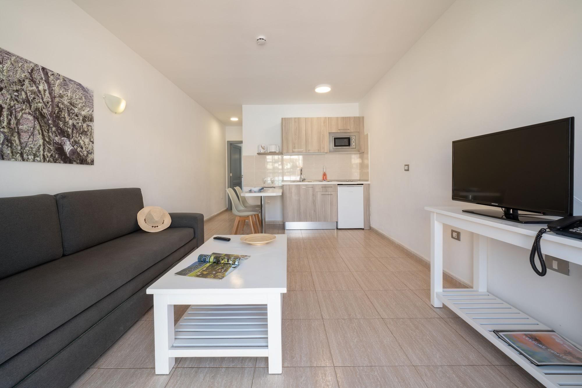 Santa Rosa Hotel apartamentowy Costa Teguise